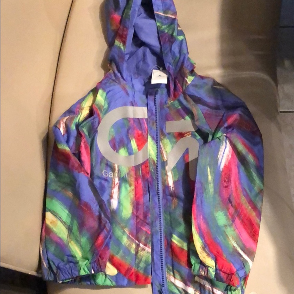 NEW Girls Gap windbreaker hoodie size 5 brand new